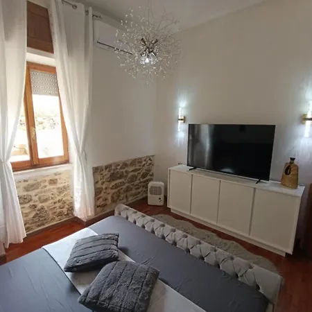 La Cascina Del Borgo * Riccο del Golfo di Spezia