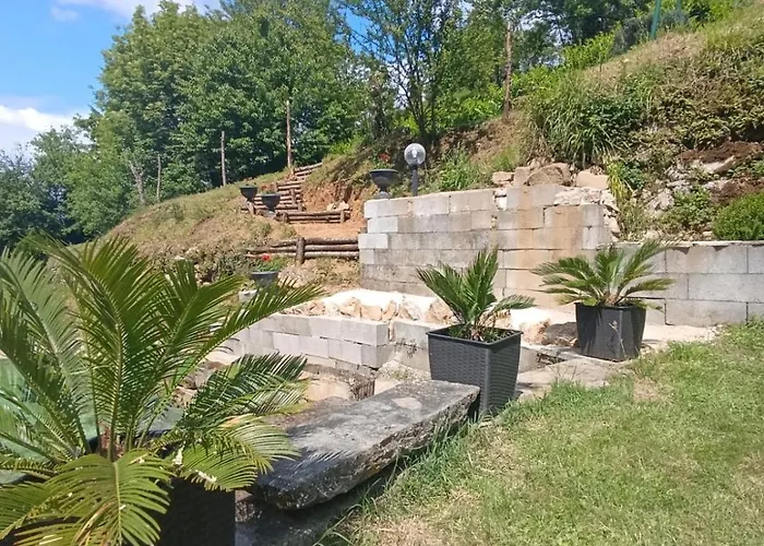 La Cascina Del Borgo شقة