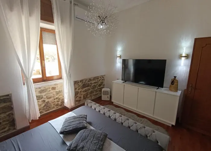 La Cascina Del Borgo * Riccò del Golfo di Spezia